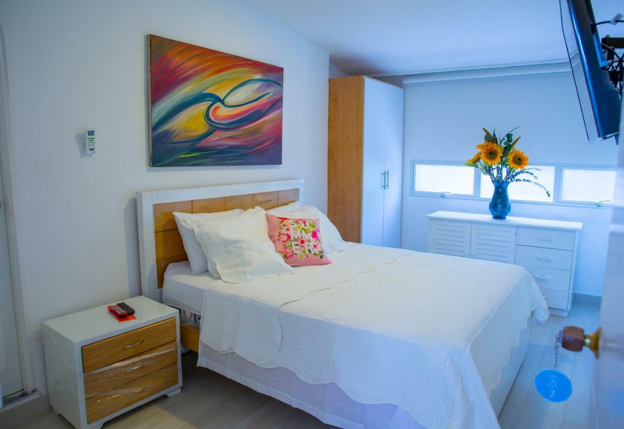 Casana Hotel 쿠쿠타 외부 사진